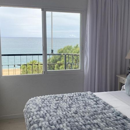 Encantador Piso En Primera Linea De Mar Platja d'Aro Eksteriør billede